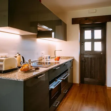 Casa rural El Gran Sueño Hotel&apartamentos - Adults Only Pintueles